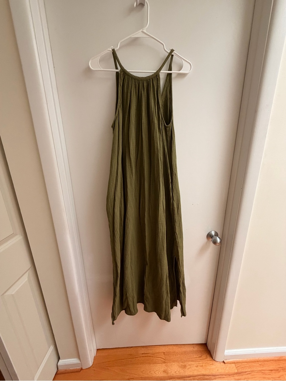 Universal Thread Olive Green Sleeveless Maxi Dress